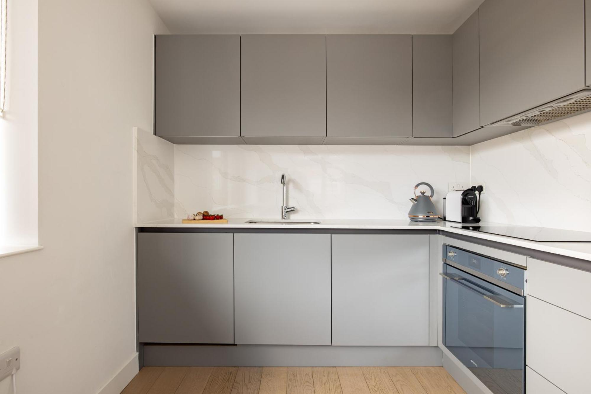 Apartment Charles Hope London